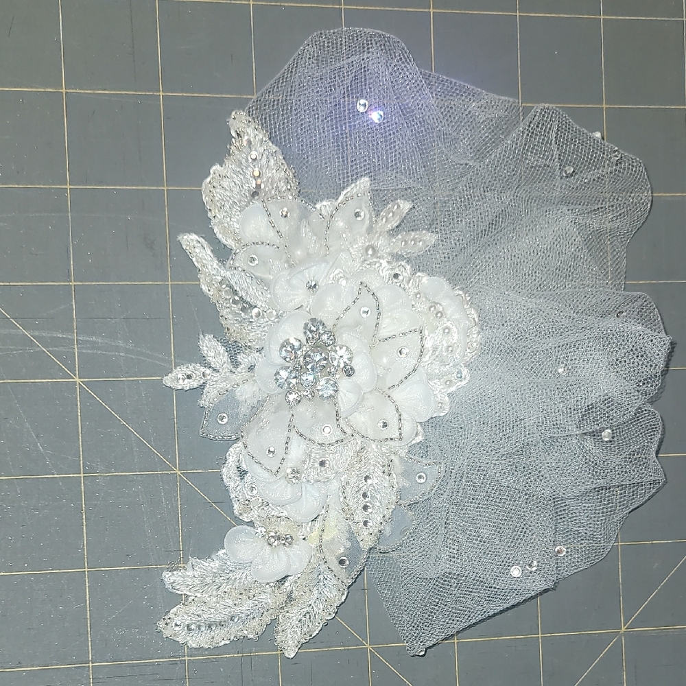 Romantic White Lace Hair Accessory with Tulle